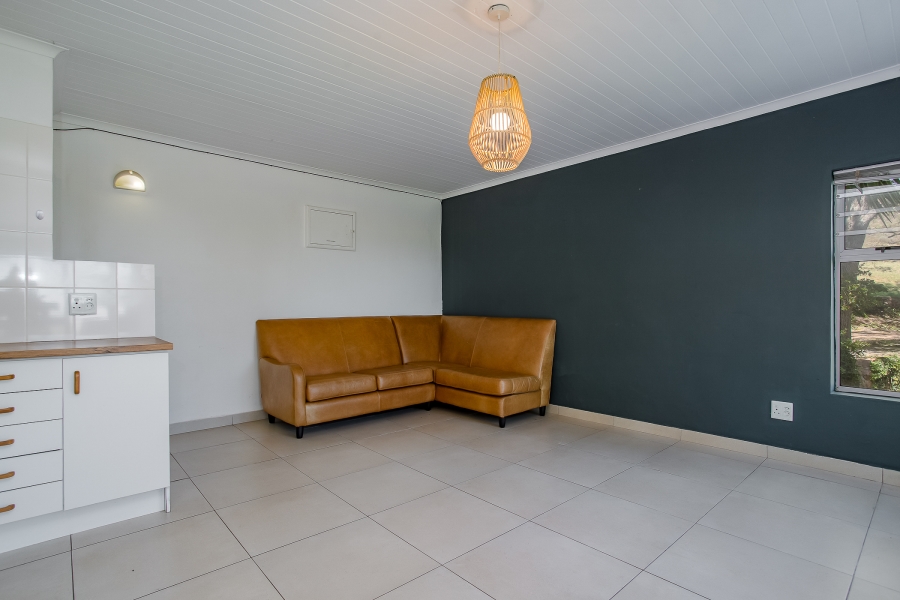 To Let Commercial Property for Rent in Bainskloof Western Cape